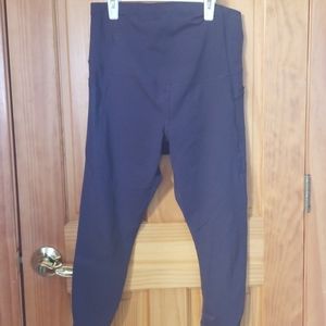 Maternity Workout Capris